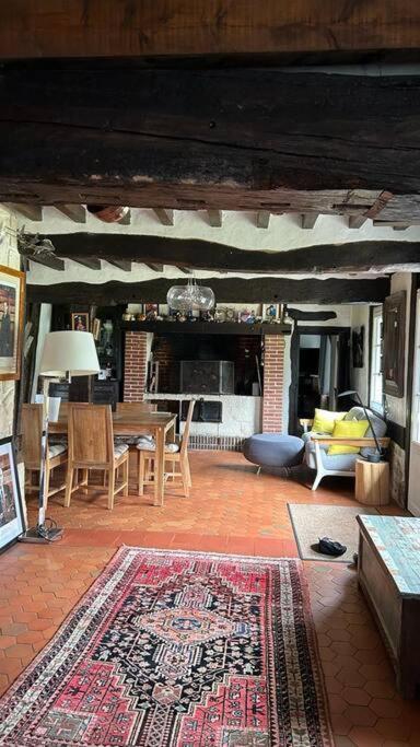 Villa Chaumiere De Charme Cosy à Saint-Éloi-de-Fourques Extérieur photo